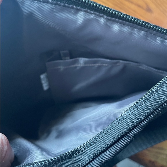 Men's Black Crossbody Bag - Picture 4 of 6